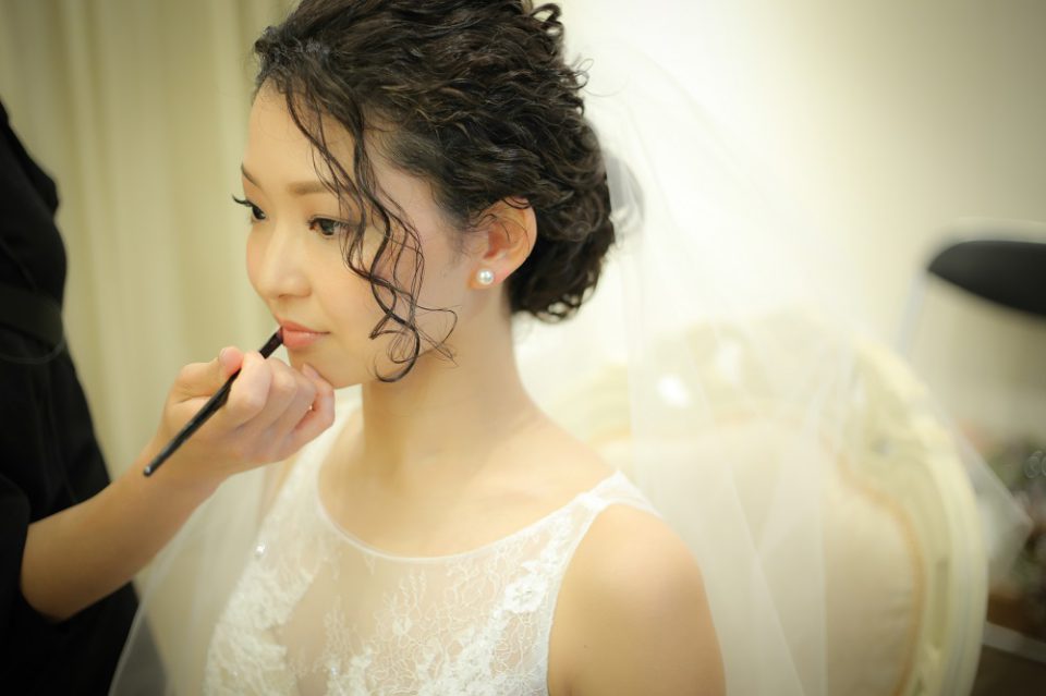 個性的でかわいい おしゃれ花嫁ヘアスタイルをご紹介 でら婚